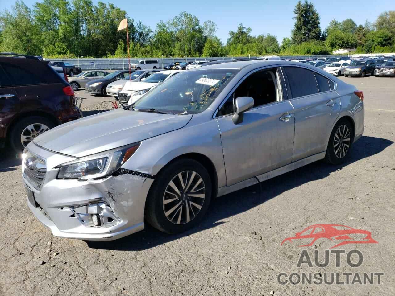 SUBARU LEGACY 2018 - 4S3BNAF64J3036656