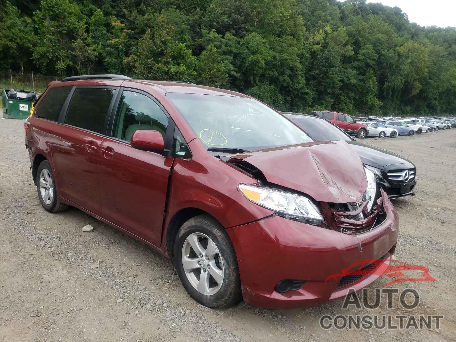 TOYOTA SIENNA 2017 - 5TDKZ3DC9HS893637