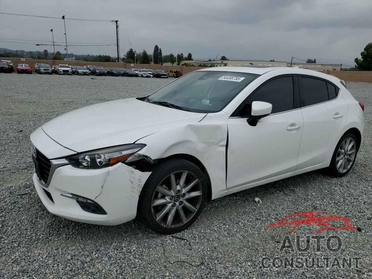 MAZDA 3 2017 - JM1BN1M35H1122136