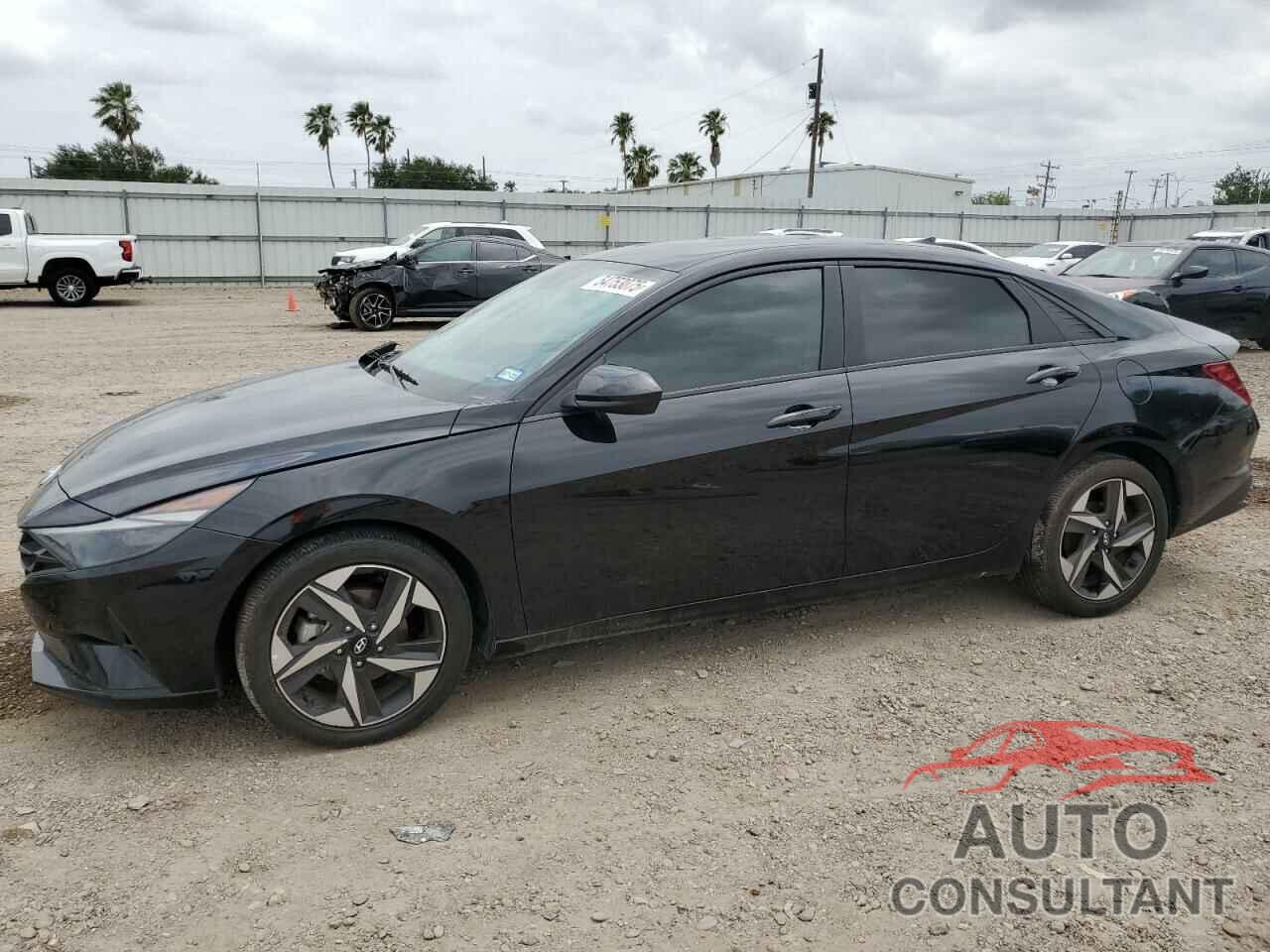 HYUNDAI ELANTRA 2023 - KMHLS4AG3PU610662