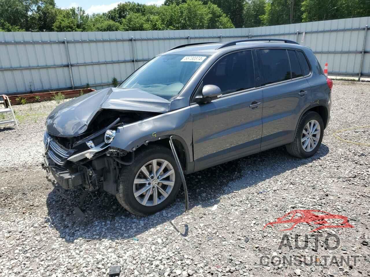 VOLKSWAGEN TIGUAN 2016 - WVGAV7AX1GW563720