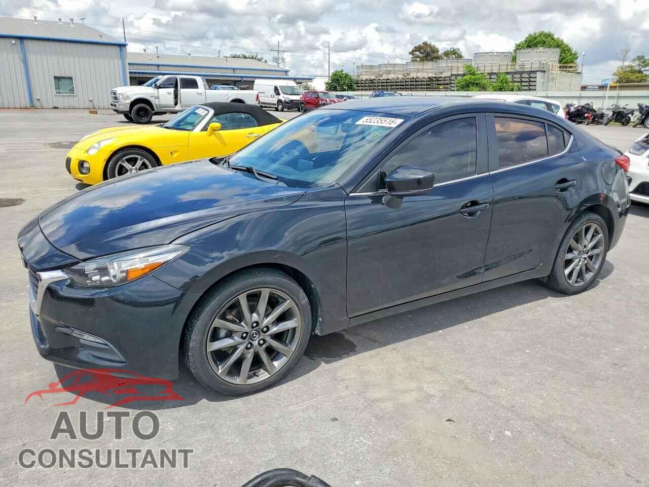 MAZDA 3 2018 - 3MZBN1V3XJM257987