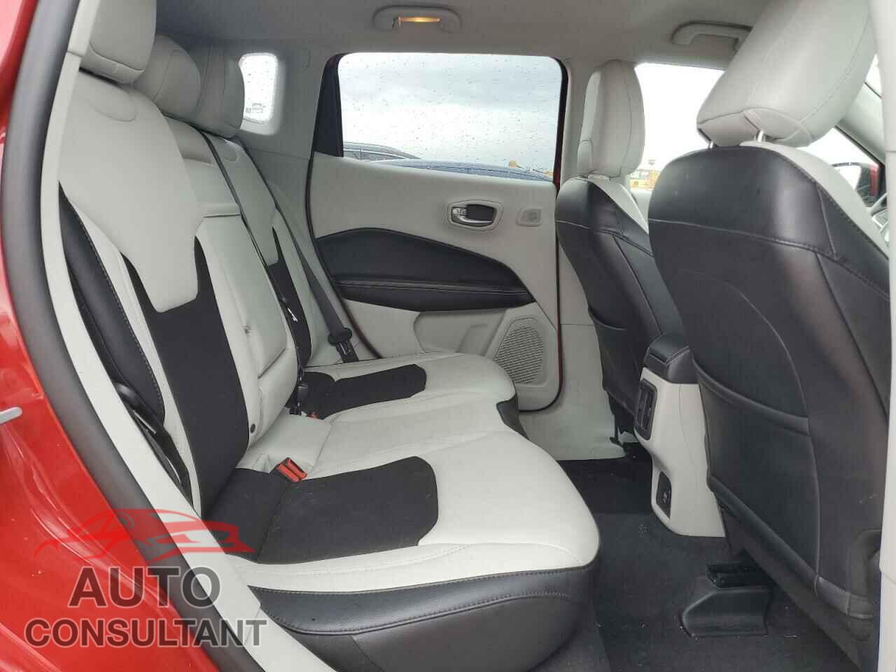 JEEP COMPASS 2017 - 3C4NJDBB9HT693013