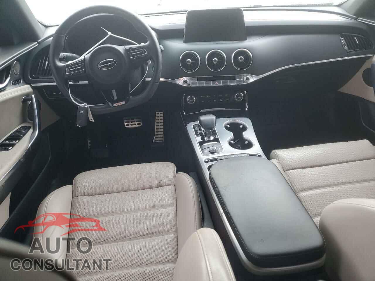 KIA STINGER 2018 - KNAE55LC2J6024662