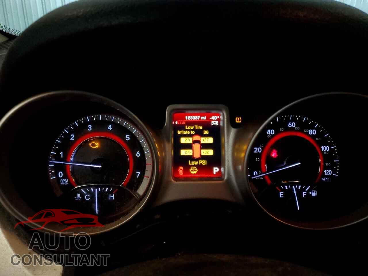 DODGE JOURNEY 2017 - 3C4PDCBG7HT571627