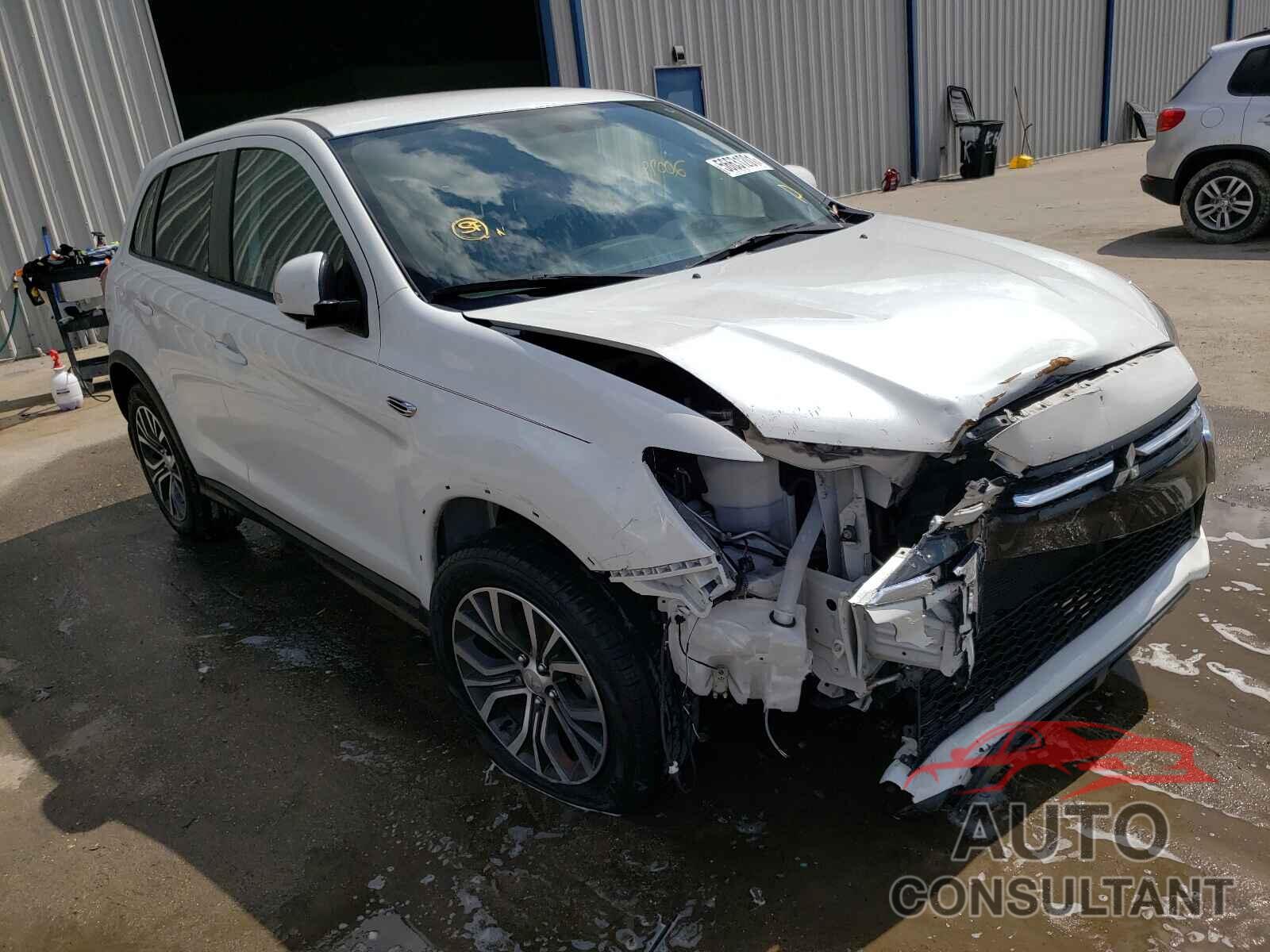 MITSUBISHI OUTLANDER 2019 - JA4AP3AU3KU014838