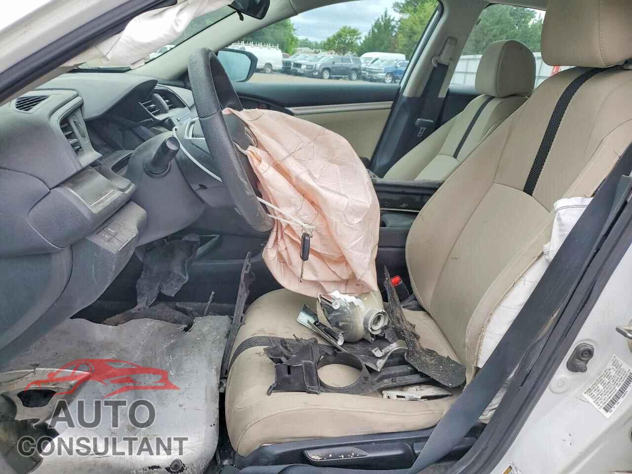 HONDA CIVIC 2019 - 2HGFC2F64KH519125