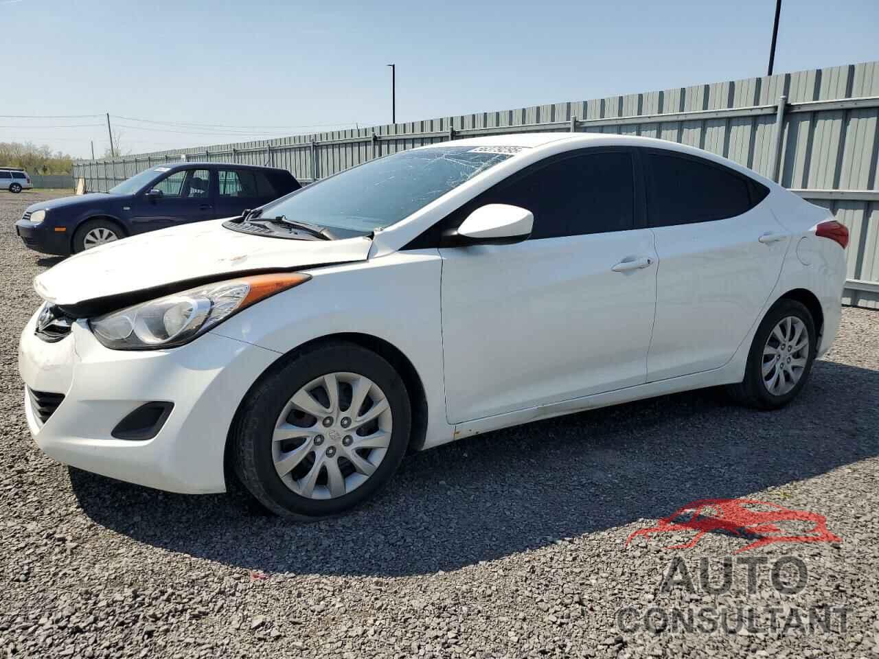 HYUNDAI ELANTRA 2012 - 5NPDH4AE5CH138250