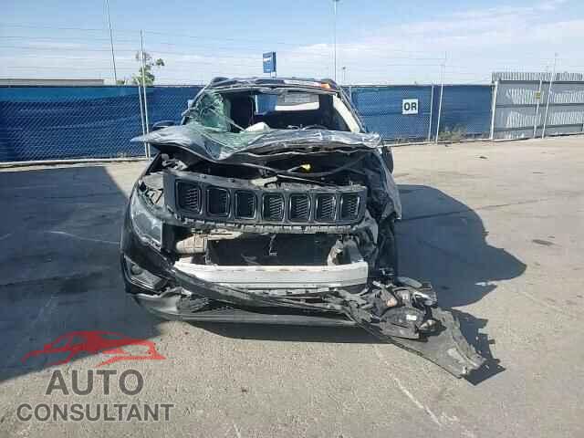 JEEP COMPASS 2020 - 3C4NJDBB7LT251680