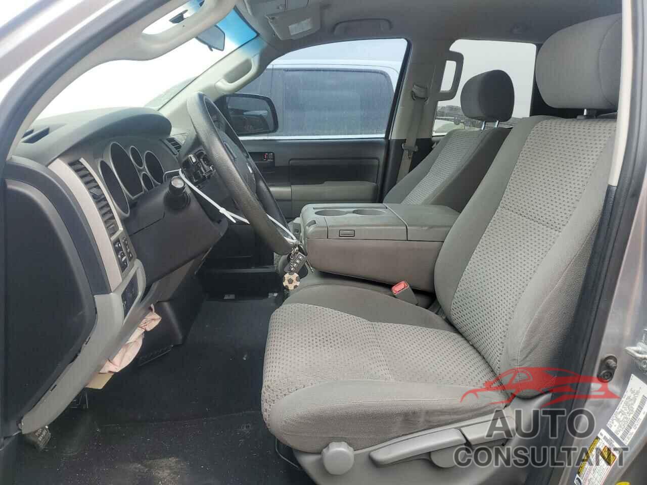 TOYOTA TUNDRA 2013 - 5TFUM5F11DX043262