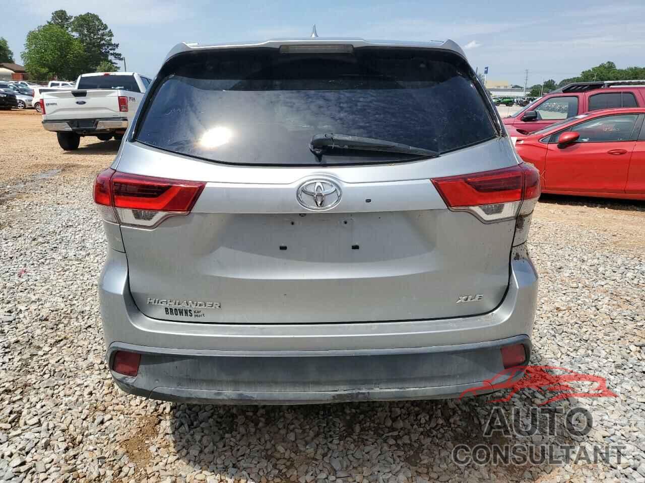 TOYOTA HIGHLANDER 2019 - 5TDKZRFH7KS559853