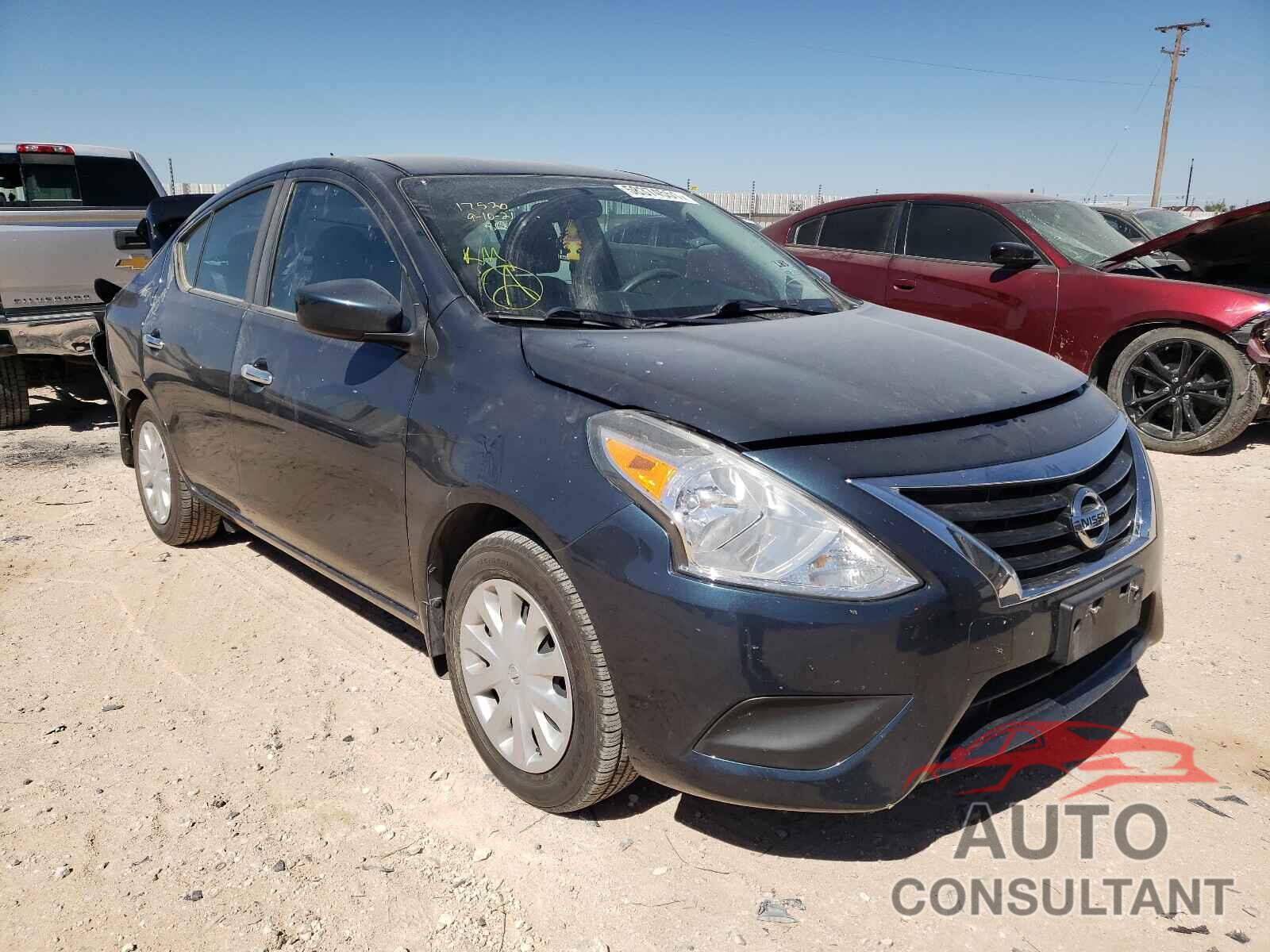 NISSAN VERSA 2017 - 3N1CN7AP8HL861043