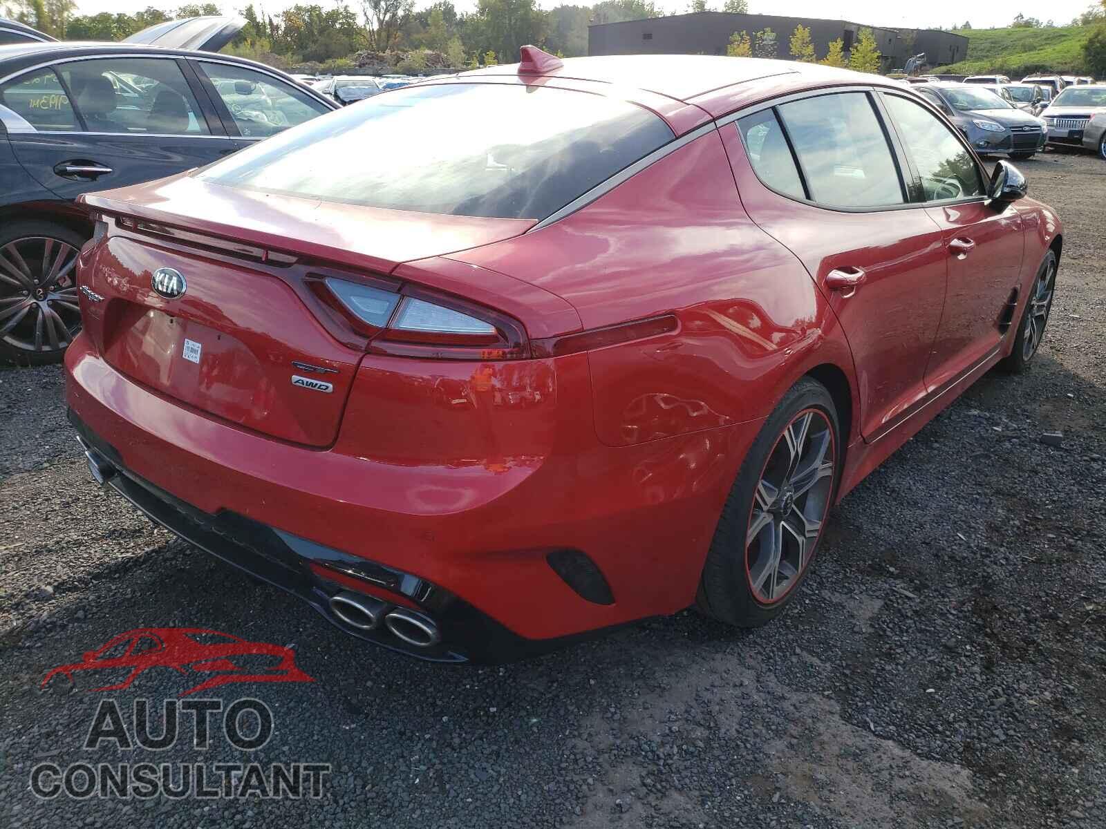 KIA STINGER 2018 - KNAE45LC8J6025317