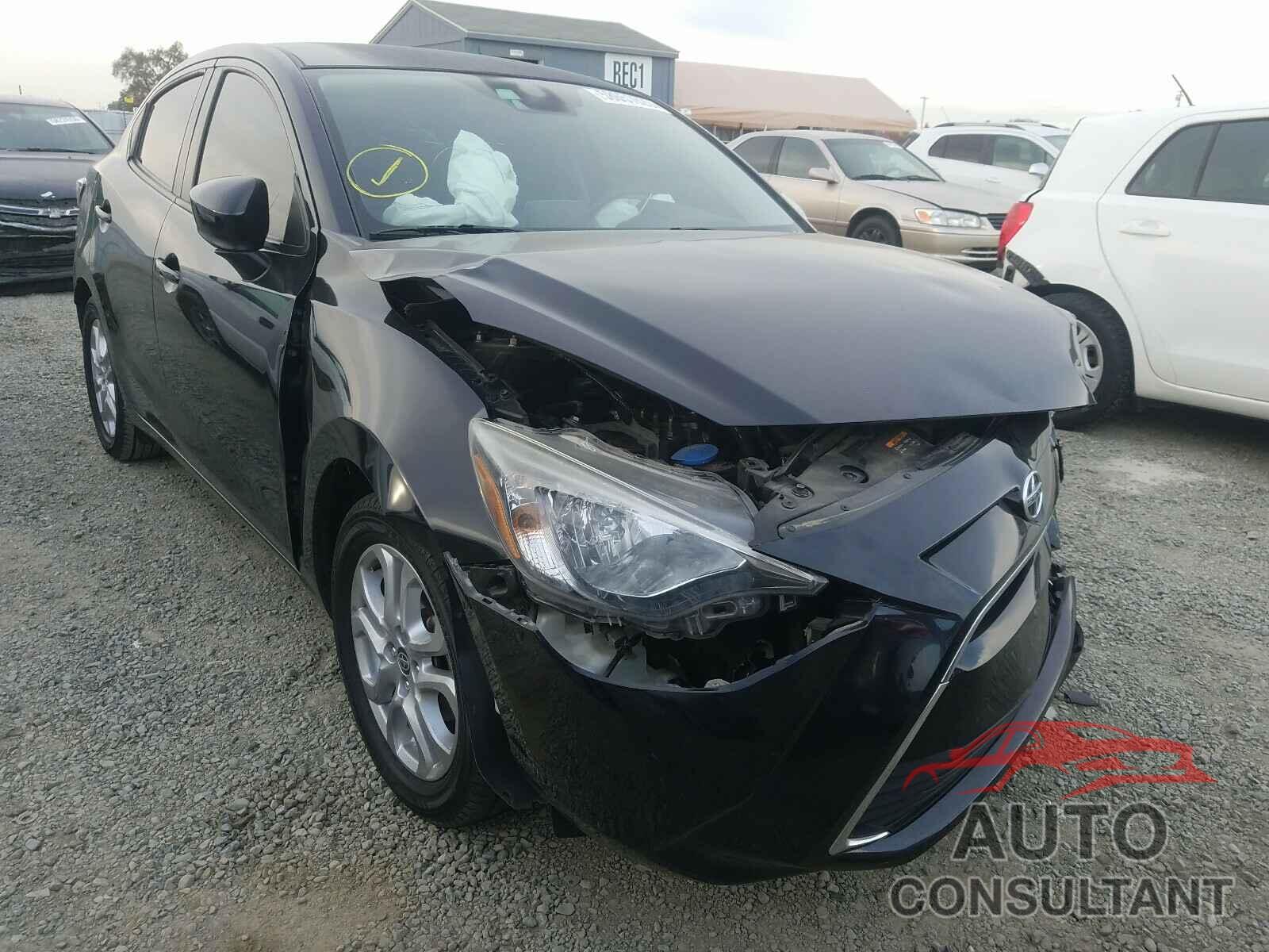 TOYOTA SCION 2016 - 3MYDLBZV1GY111581