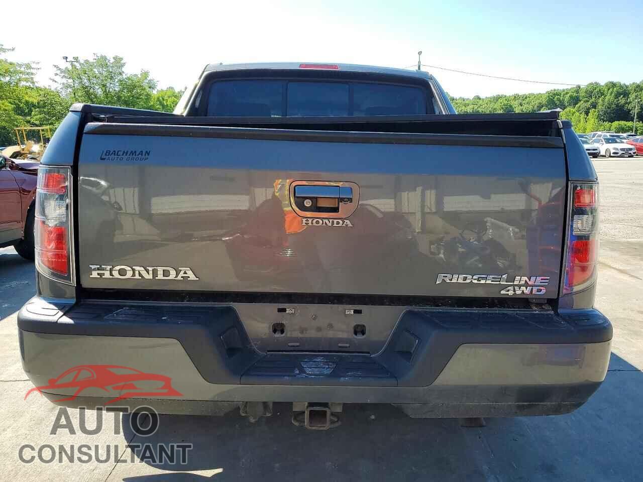 HONDA RIDGELINE 2013 - 5FPYK1F59DB002575
