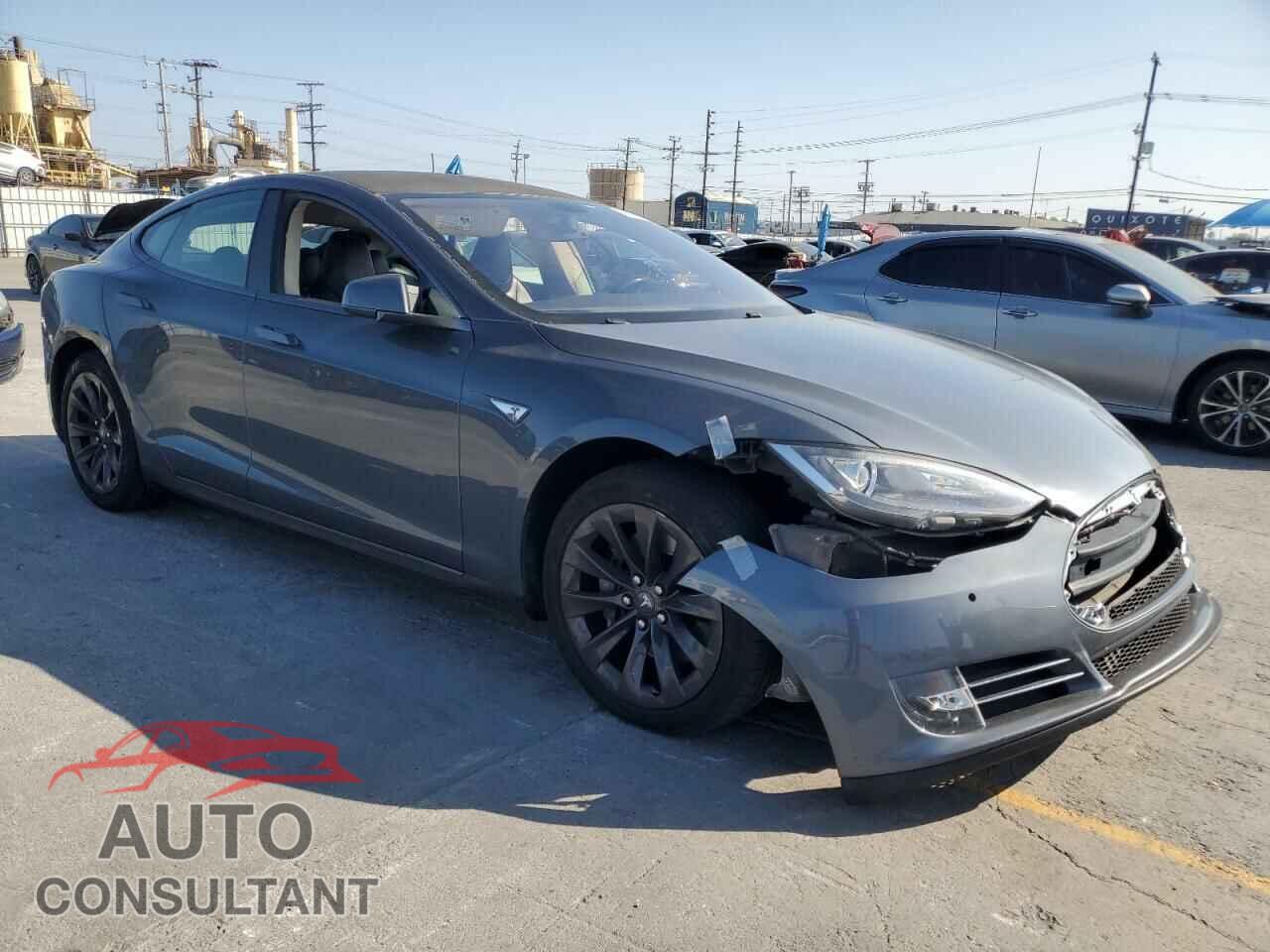 TESLA MODEL S 2013 - 5YJSA1CP9DFP20490