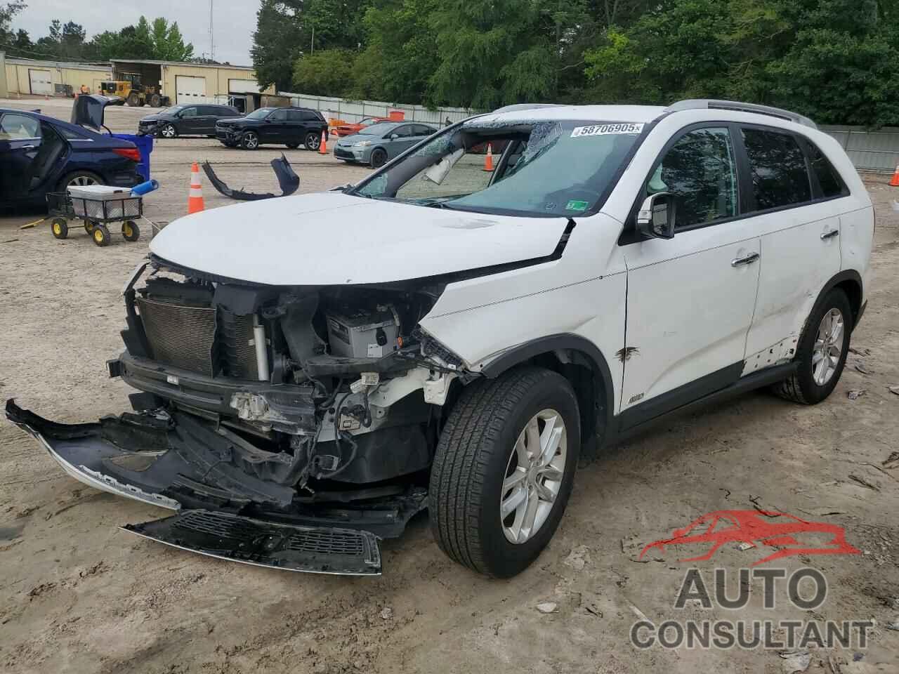 KIA SORENTO 2015 - 5XYKTCA68FG636883
