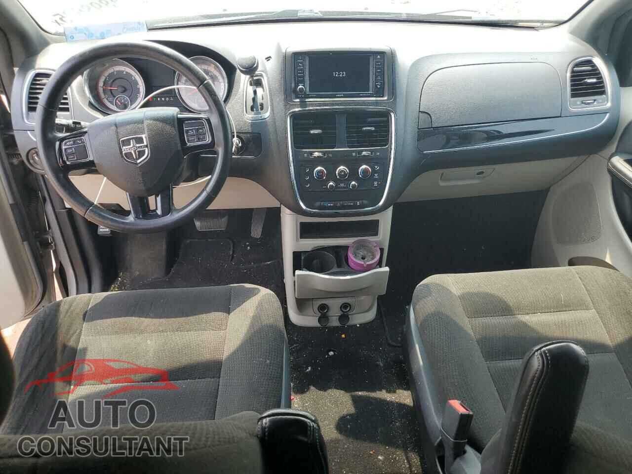 DODGE CARAVAN 2015 - 2C4RDGBG7FR685174