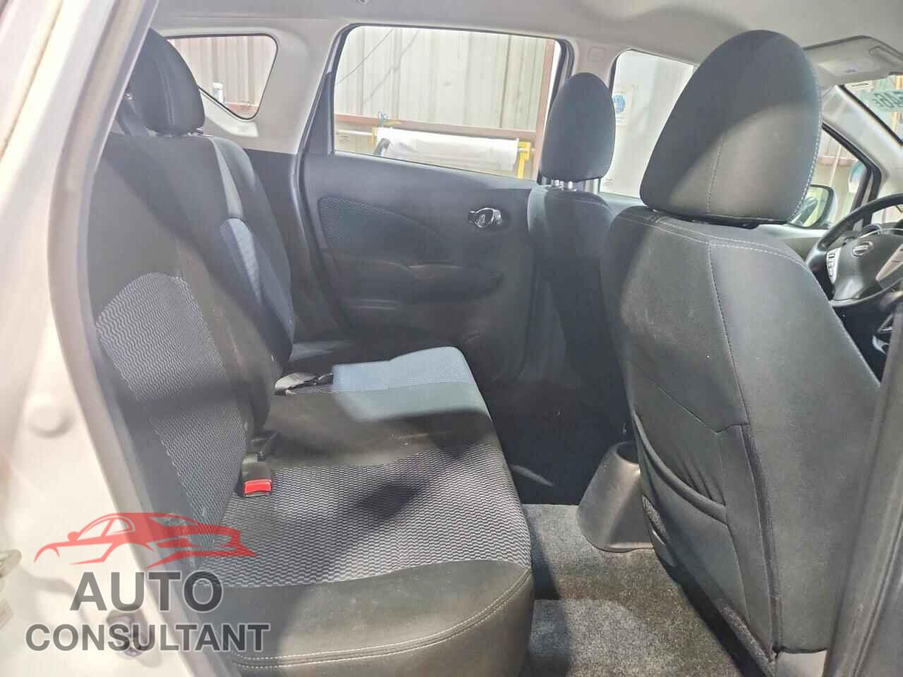 NISSAN VERSA 2019 - 3N1CE2CP3KL365378