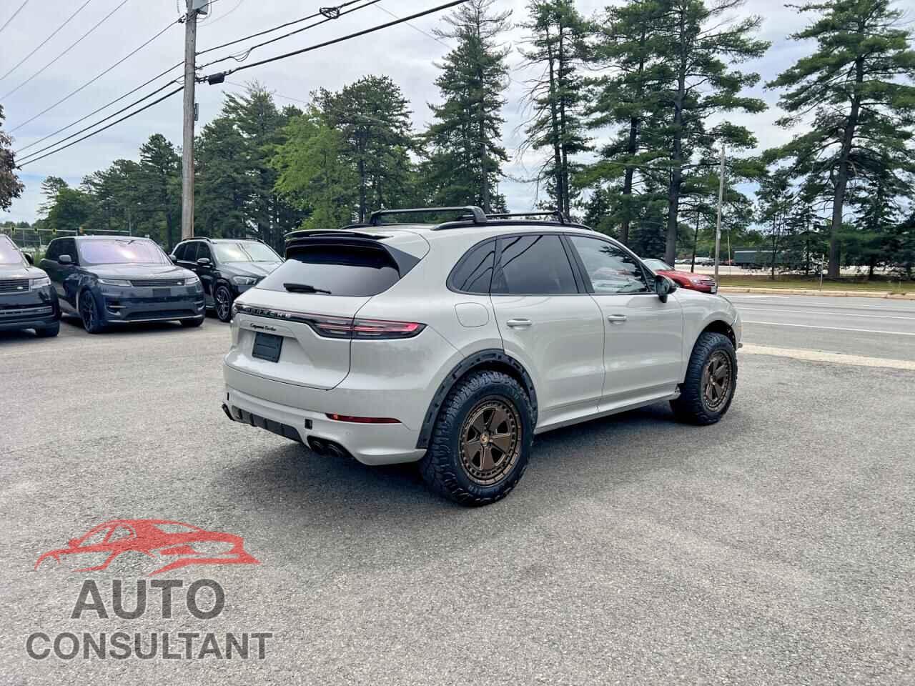 PORSCHE CAYENNE 2021 - WP1AF2AY1MDA36070