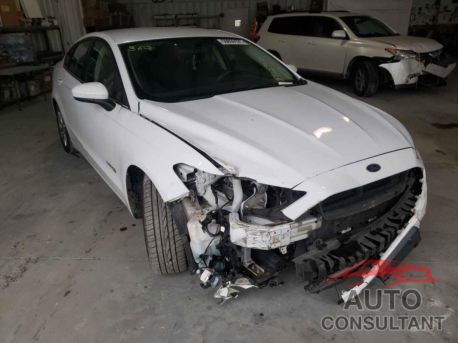 FORD FUSION 2017 - 3FA6P0LUXHR236841