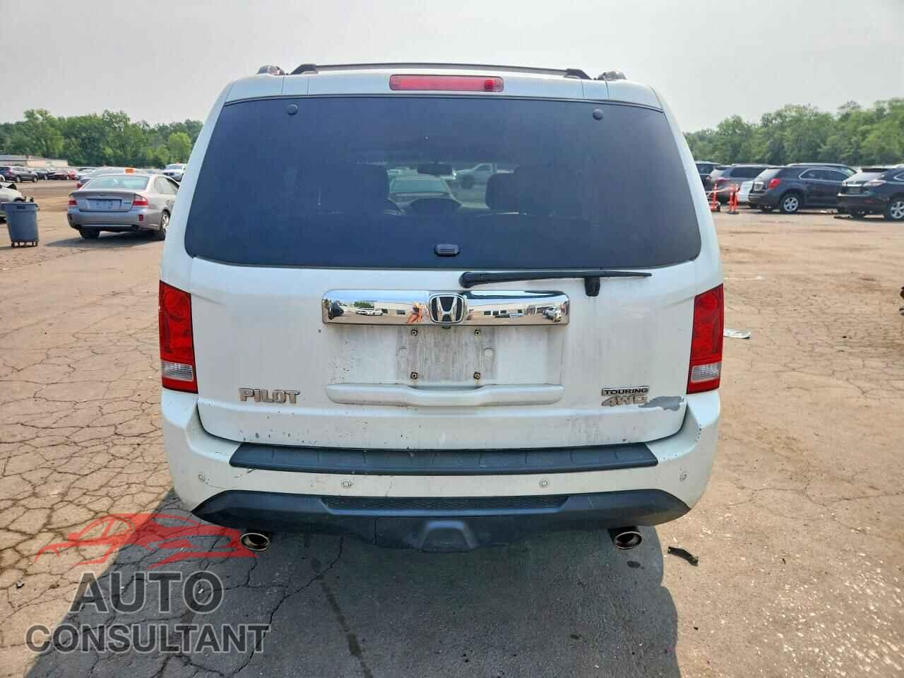 HONDA PILOT 2013 - 5FNYF4H9XDB020002
