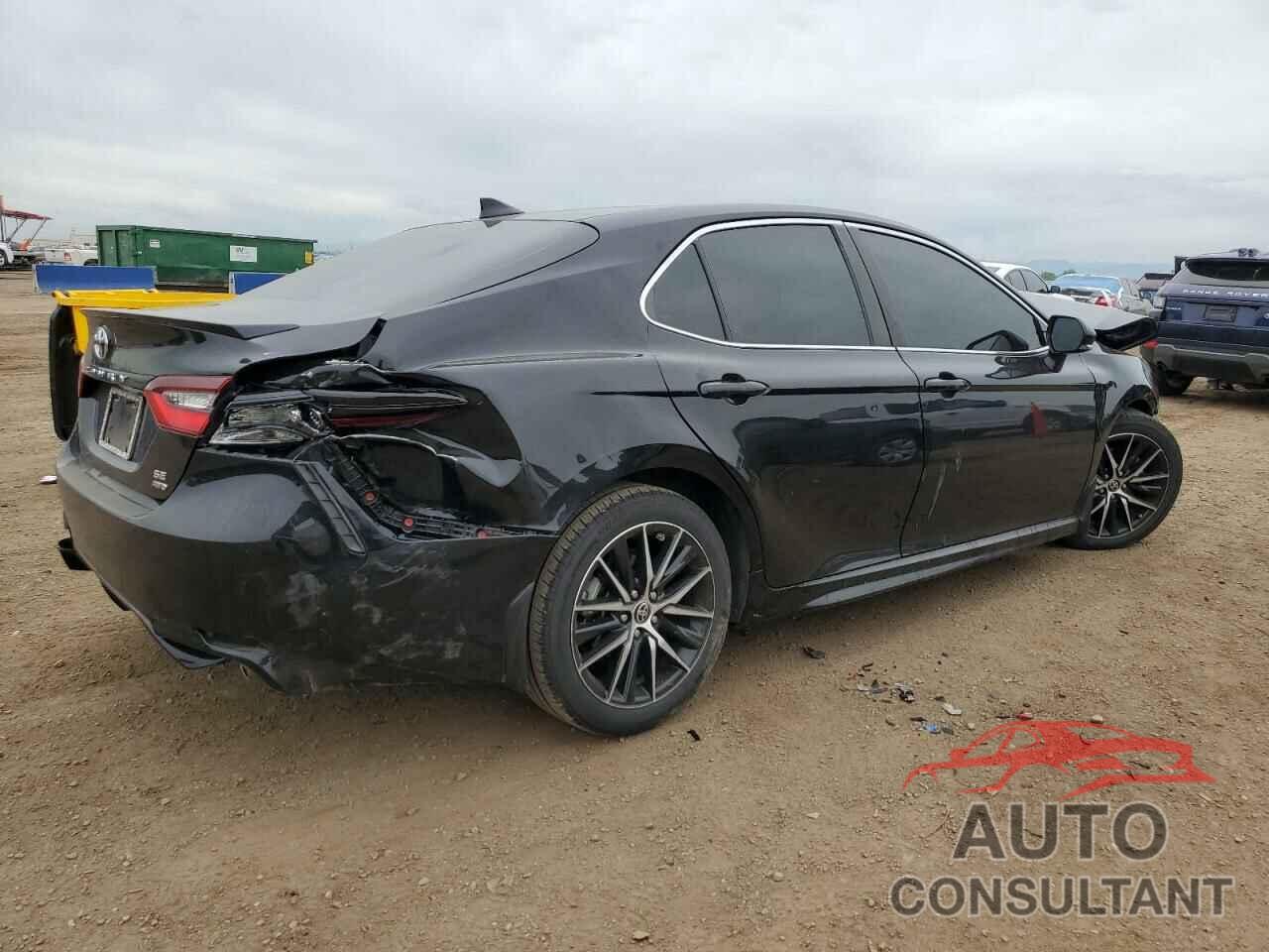 TOYOTA CAMRY 2022 - 4T1G11BK2NU055996