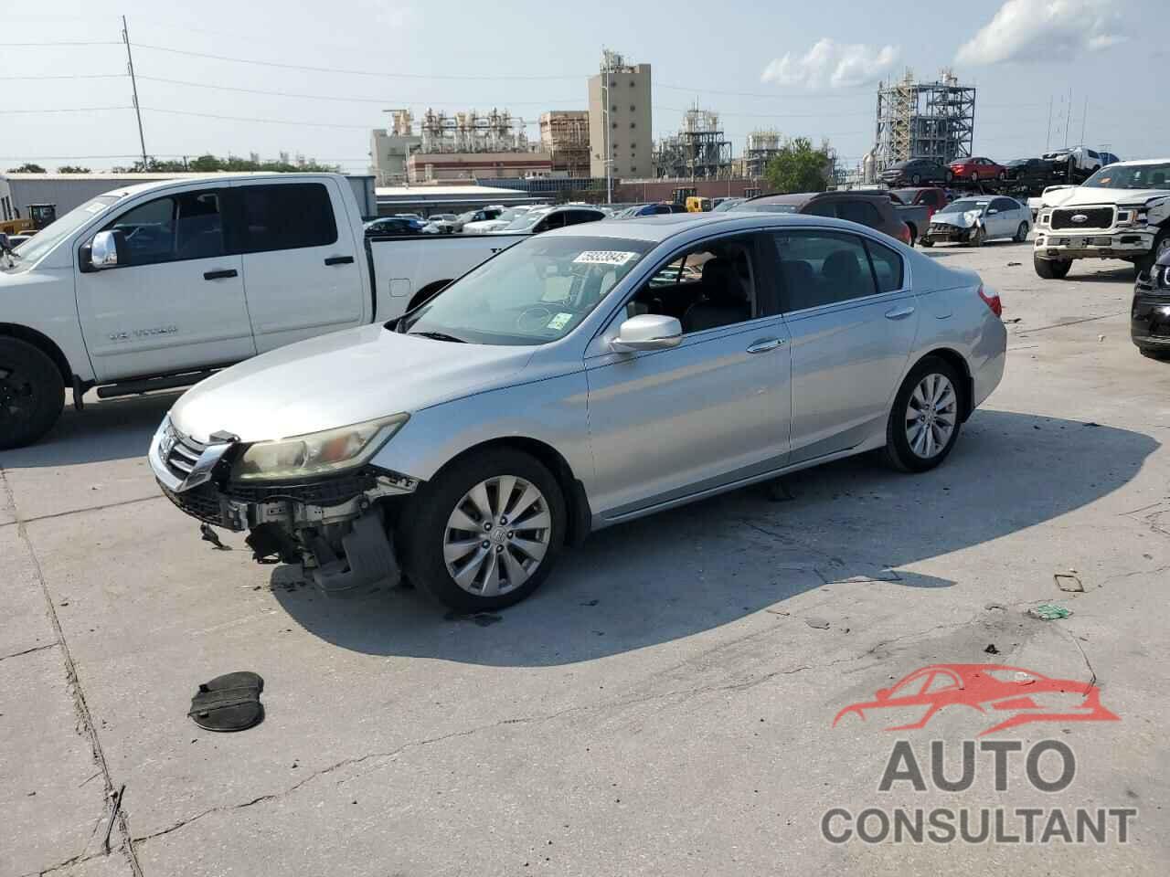 HONDA ACCORD 2013 - 1HGCR3F83DA012517