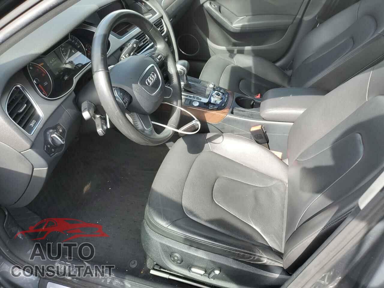 AUDI A4 2013 - WAUFFAFL9DN041393