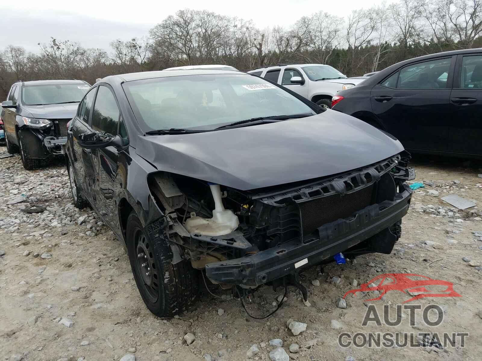 KIA FORTE 2016 - KNAFK4A64G5518105