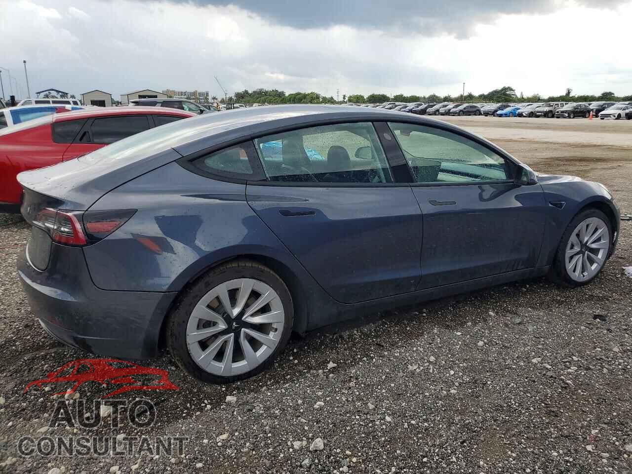 TESLA MODEL 3 2022 - 5YJ3E1EA2NF290286