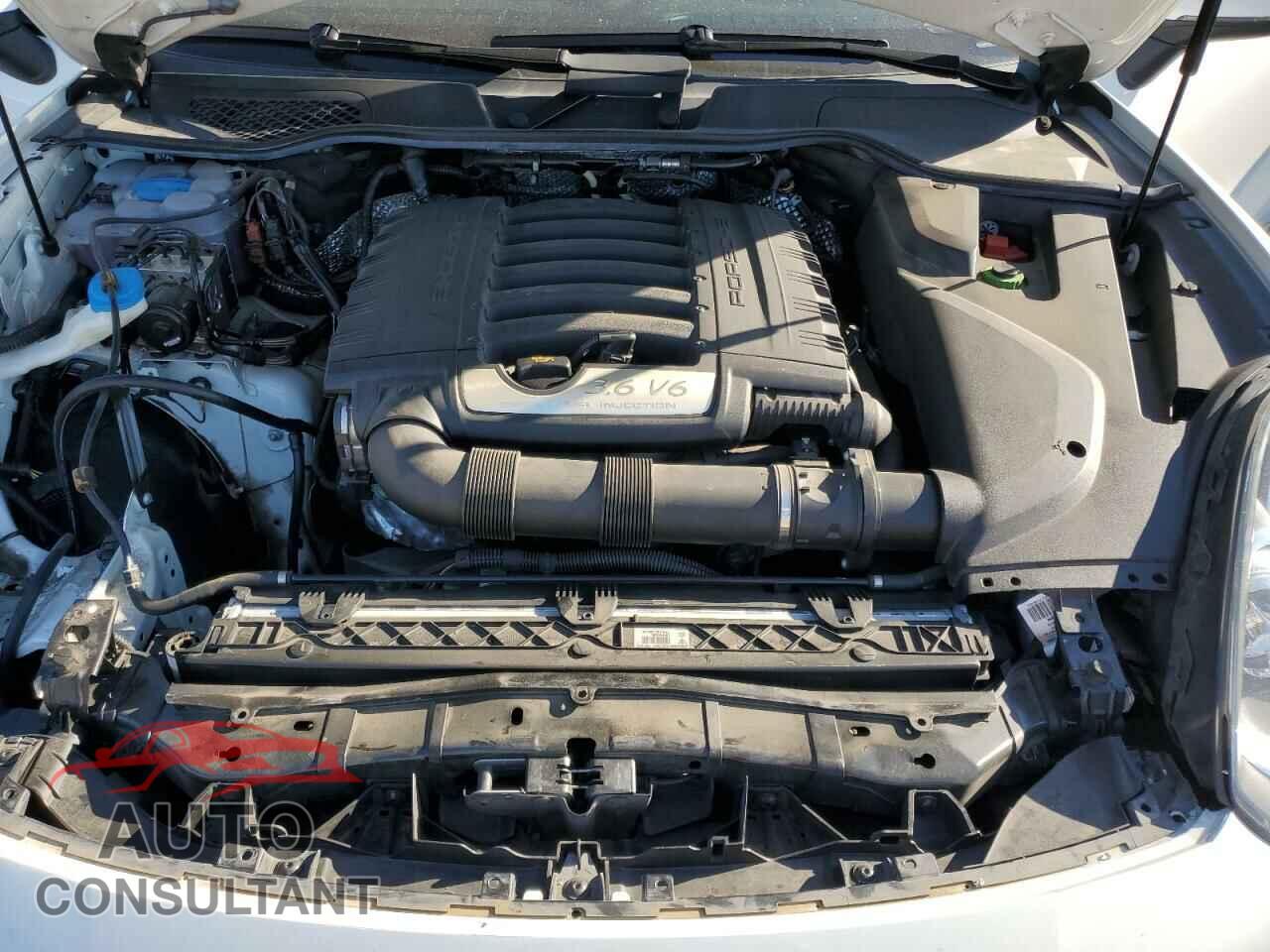 PORSCHE CAYENNE 2018 - WP1AA2A2XJKA06647