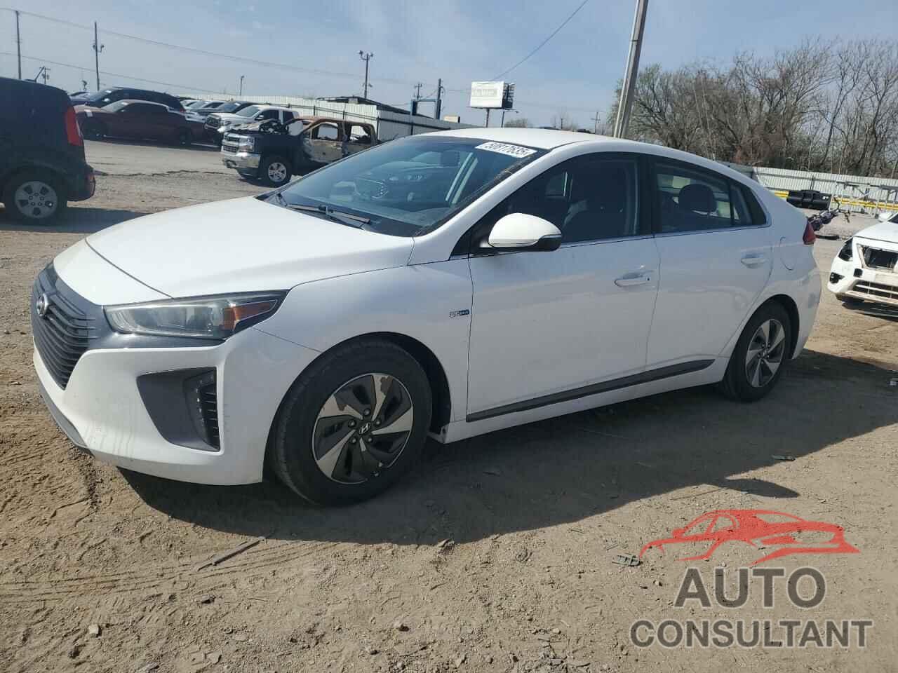 HYUNDAI IONIQ 2017 - KMHC75LC1HU035478