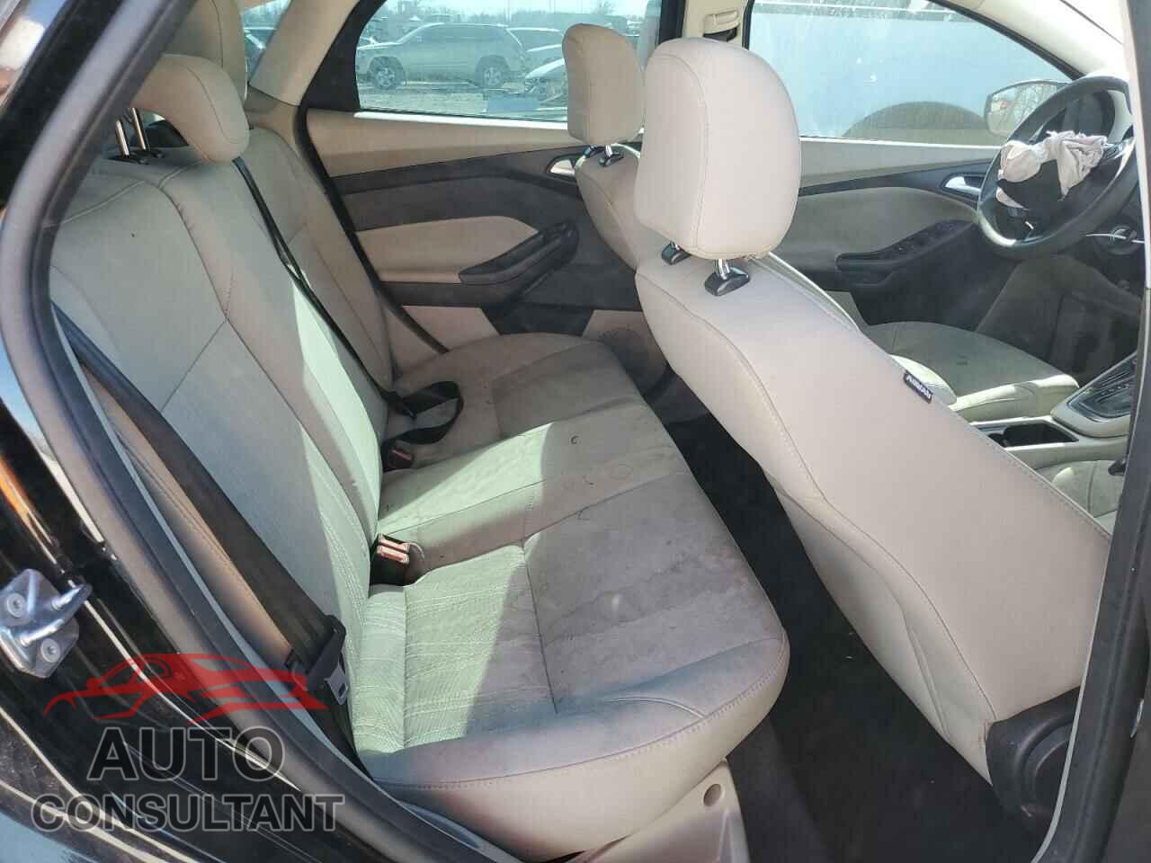 FORD FOCUS 2017 - 1FADP3F2XHL257948
