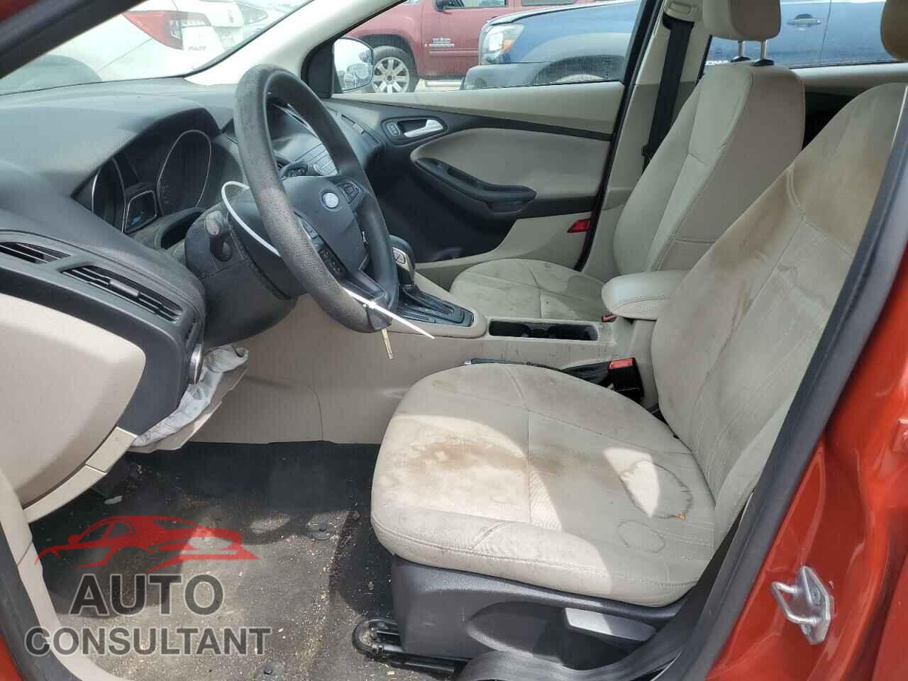 FORD FOCUS 2018 - 1FADP3F21JL316763