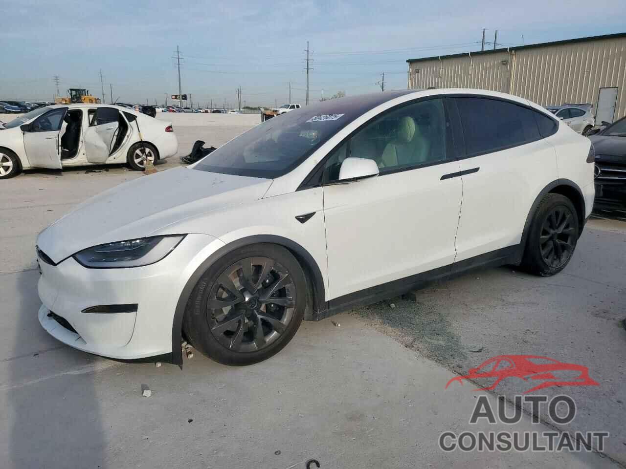 TESLA MODEL X 2023 - 7SAXCBE51PF385556