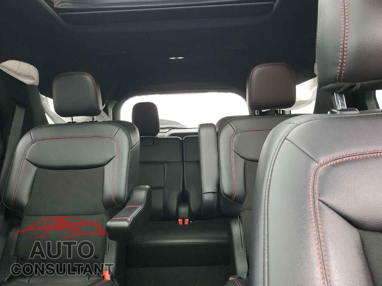 FORD EXPLORER 2024 - 1FMSK8KH4RGA44698