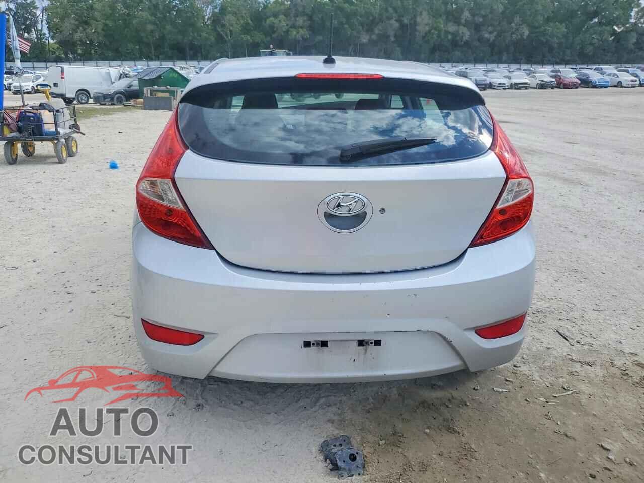 HYUNDAI ACCENT 2013 - KMHCU5AEXDU059351