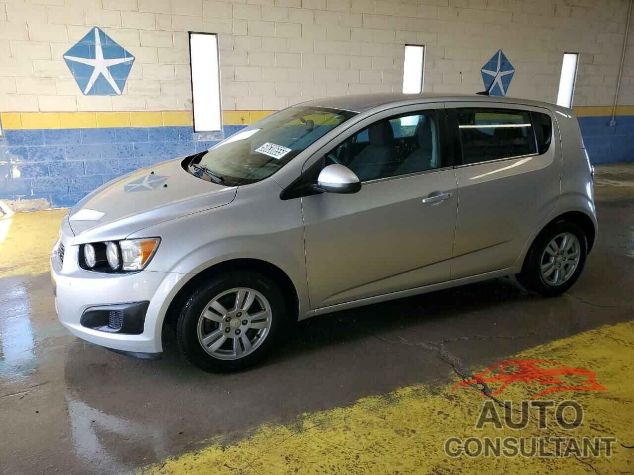 CHEVROLET SONIC 2014 - 1G1JC6SHXE4189427