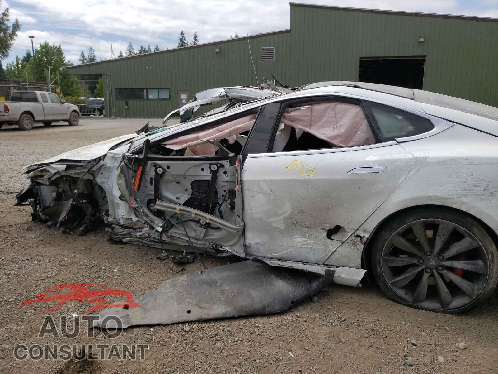 TESLA MODEL S 2016 - 5YJSA1E43GF164345