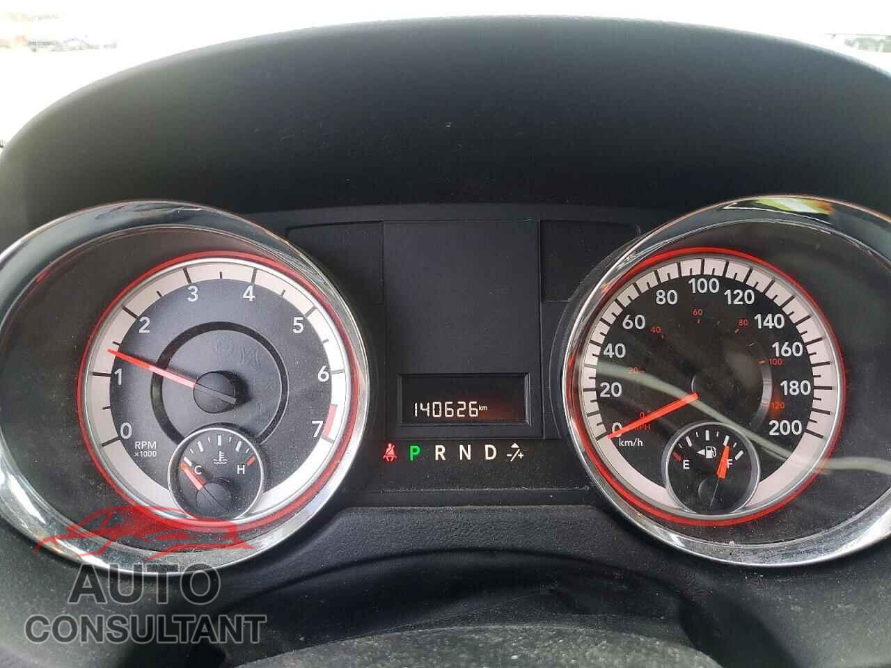 DODGE CARAVAN 2013 - 2C4RDGBG1DR702032