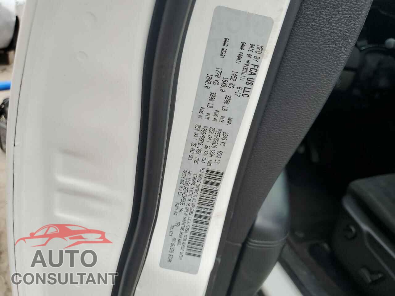 DODGE DURANGO 2017 - 1C4RDJAG7HC945535