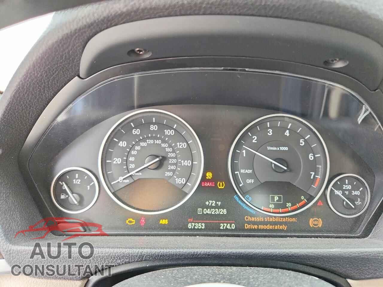 BMW 3 SERIES 2016 - WBA8E3G52GNU00269