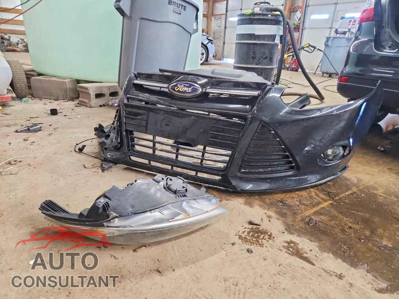 FORD FOCUS 2012 - 1FAHP3F28CL464669