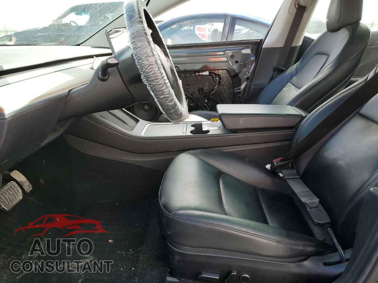 TESLA MODEL 3 2021 - 5YJ3E1EBXMF858047