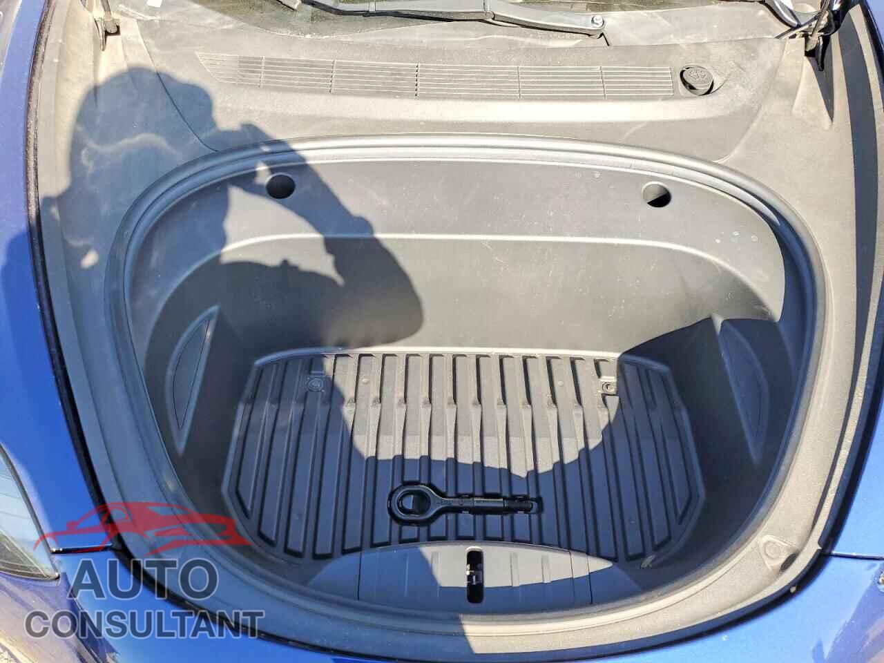 TESLA MODEL 3 2022 - 5YJ3E1EAXNF190842