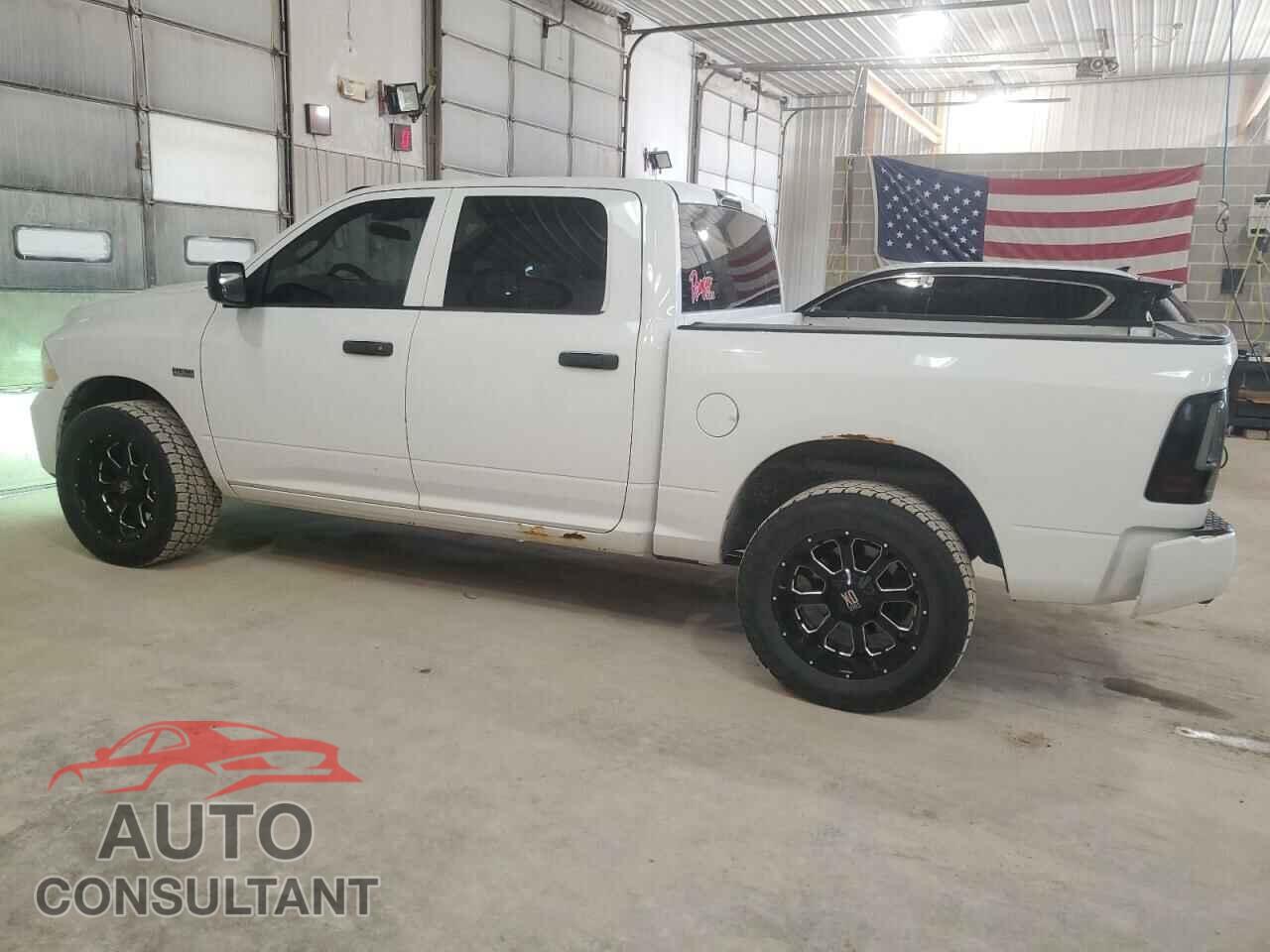DODGE RAM 1500 2012 - 1C6RD7KT7CS176653