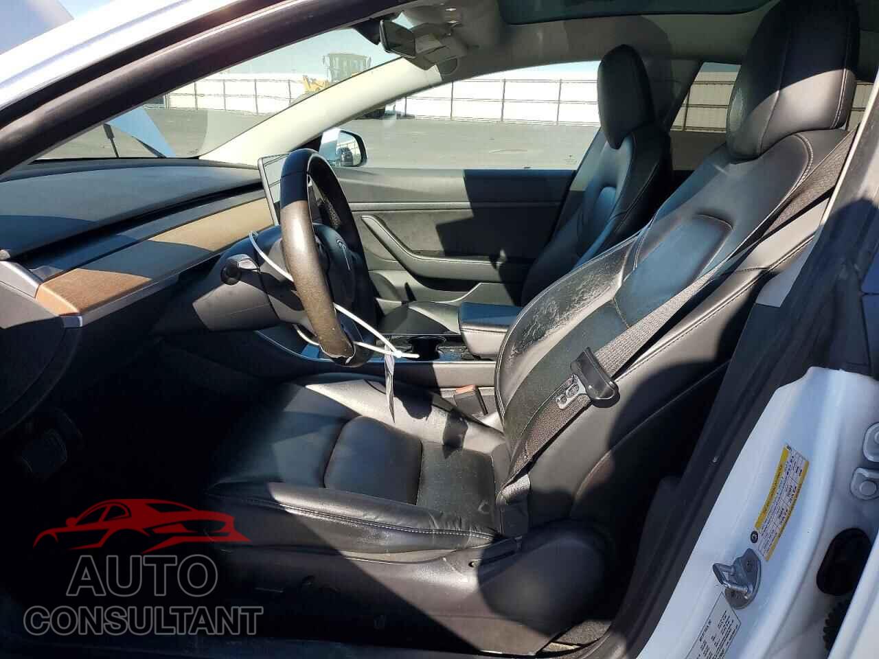 TESLA MODEL 3 2020 - 5YJ3E1EA2LF504321