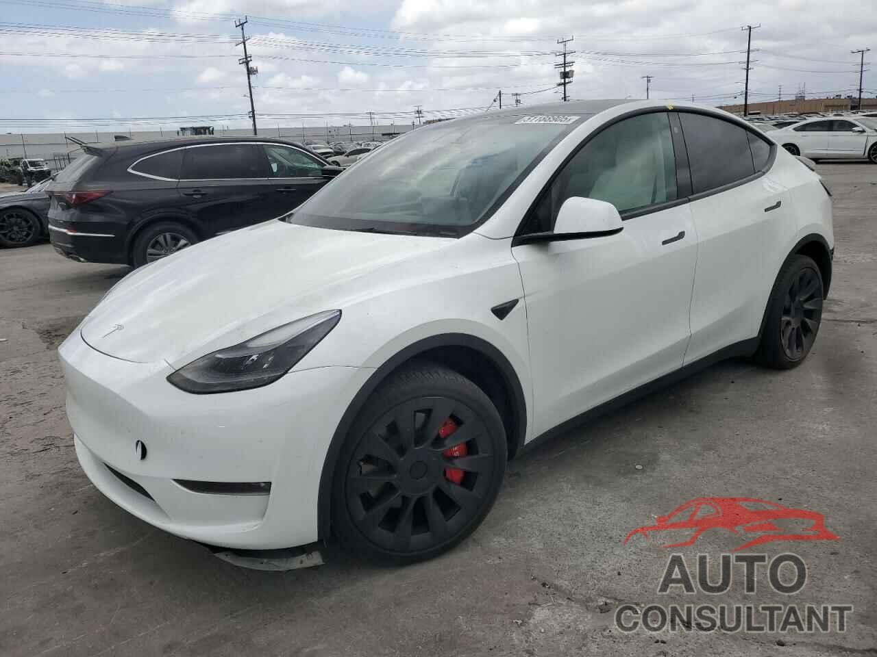 TESLA MODEL Y 2023 - 7SAYGDEE8PF637856