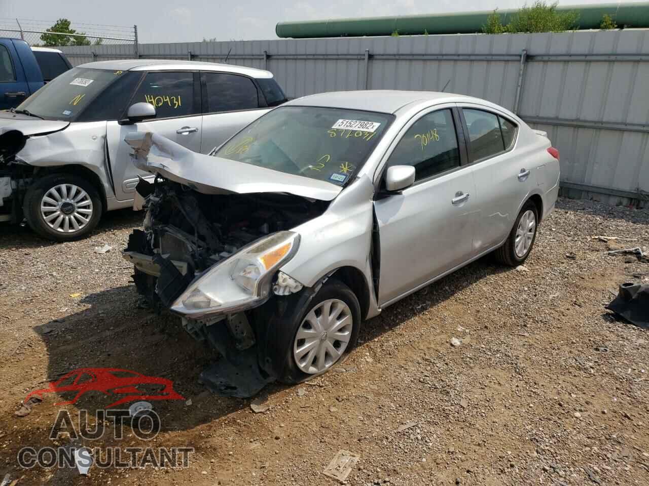 NISSAN VERSA 2019 - 3N1CN7AP3KL872037